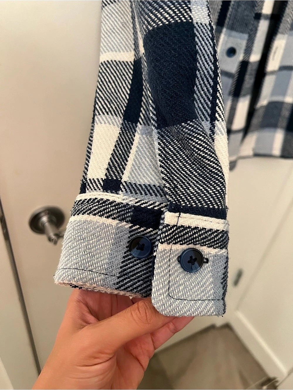 Boston Traders Plaid Button‑Up Jacket – Blue & Cream, Size Large - Picture 8 of 10